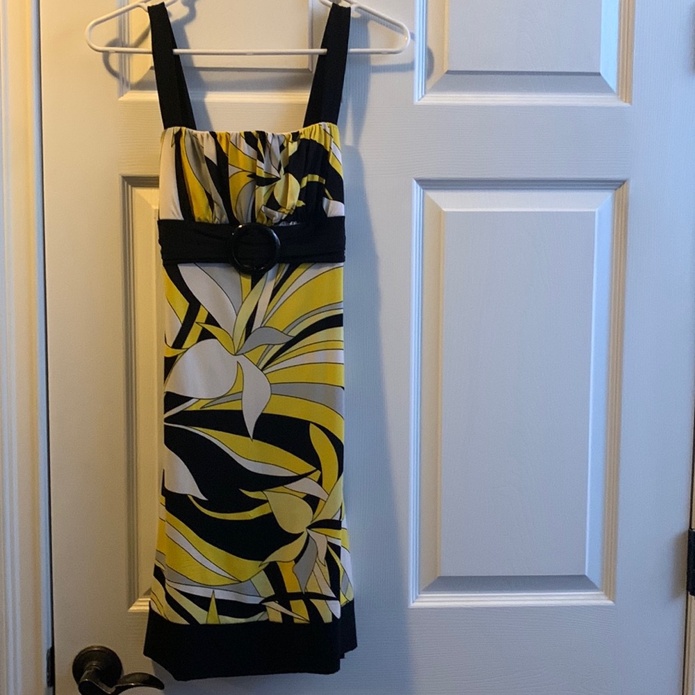 Womens size small summer dress